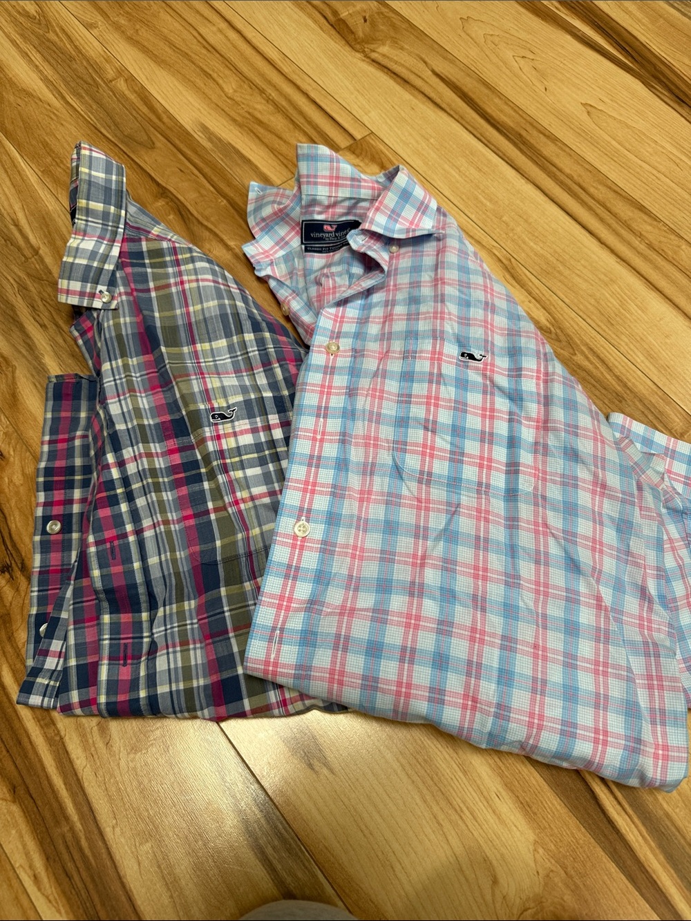 Vineyard Vines Men’s Light Blue & Pink Plaid Button-Down Shirt